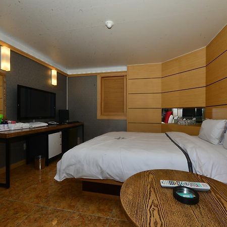 Daegu Mellow Motel Ngoại thất bức ảnh