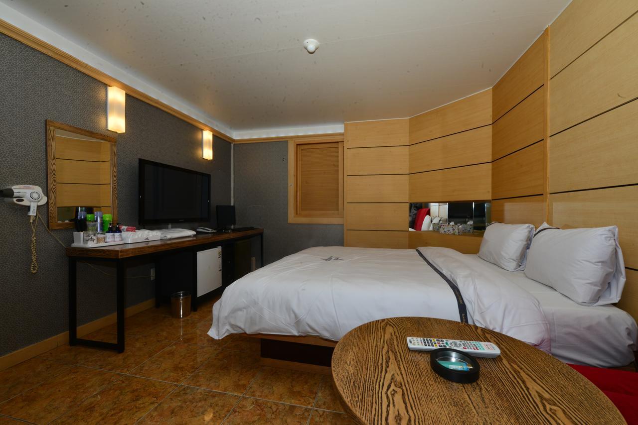 Daegu Mellow Motel Ngoại thất bức ảnh